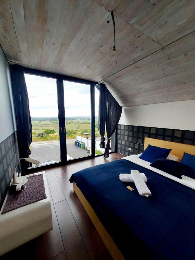 House Of Freedom With Sea View Sauna And Jacuzzi Oslonino Exteriér fotografie