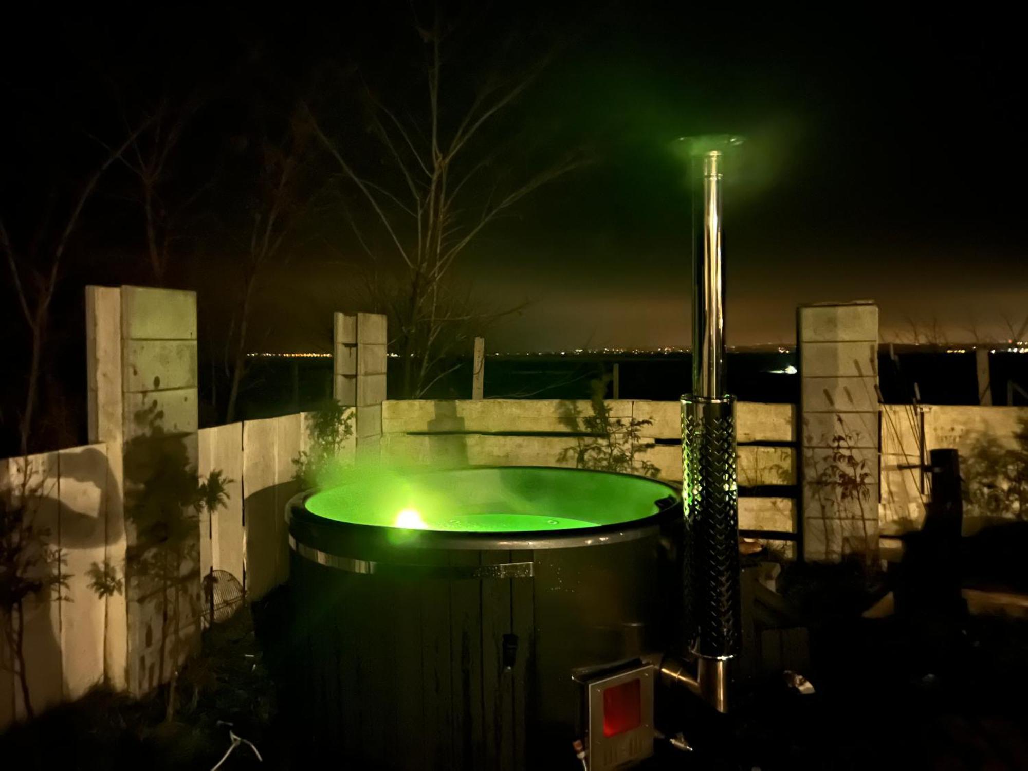 House Of Freedom With Sea View Sauna And Jacuzzi Oslonino Exteriér fotografie